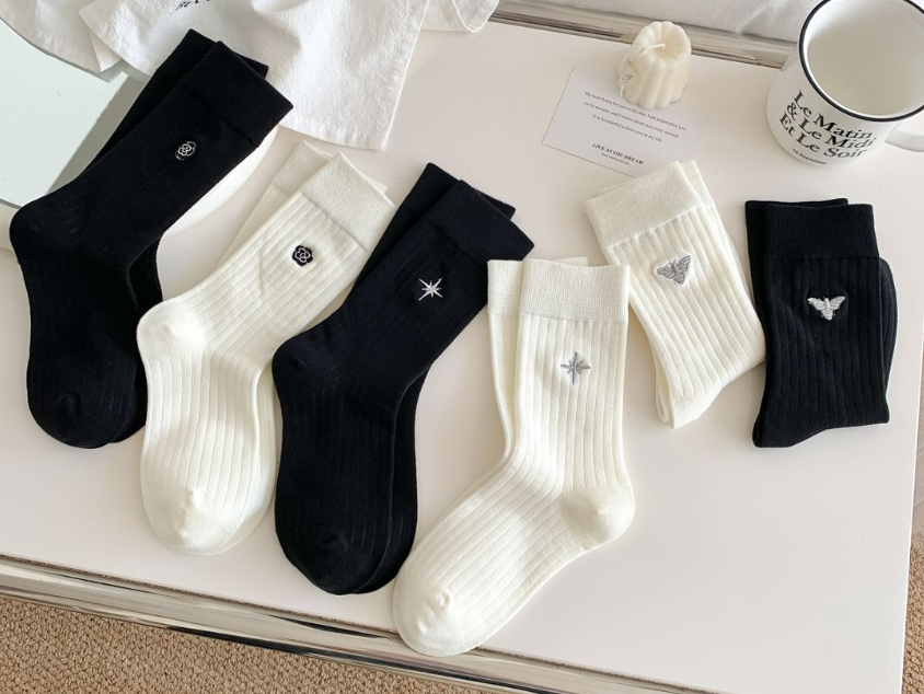 Women’s Quarter & Crew Sock