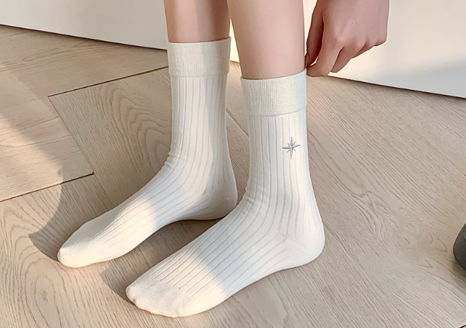Women’s Quarter & Crew Sock