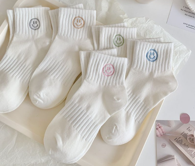 Women’s Embroidered Quarter Sock Arch Support