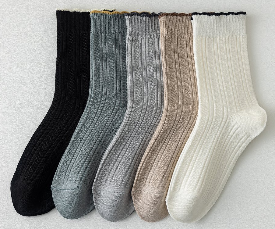 Women’s Ruffle Rib Crew Sock