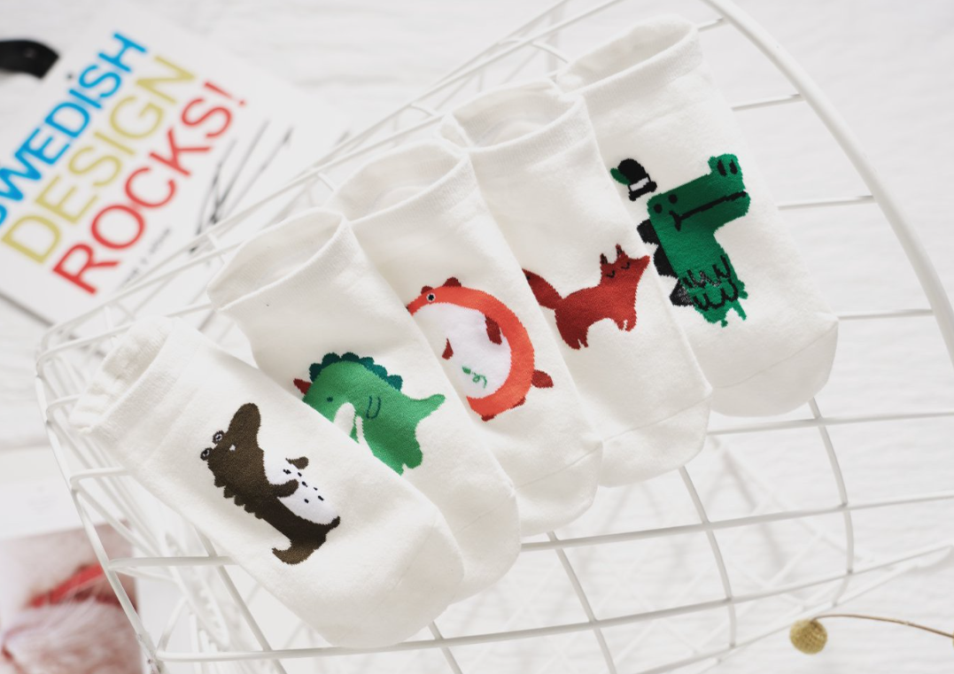 Women’s Ankle Sock Animal Embroidery