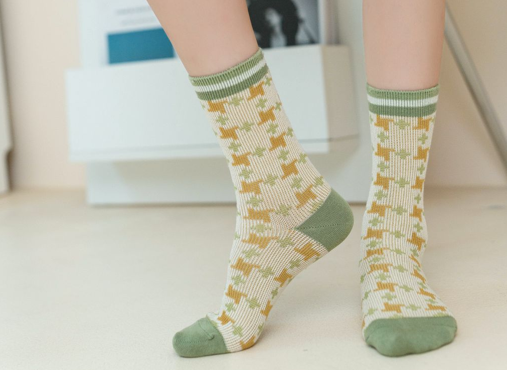 Women’s Quarter Mini Crew Sock(Photo-Series)