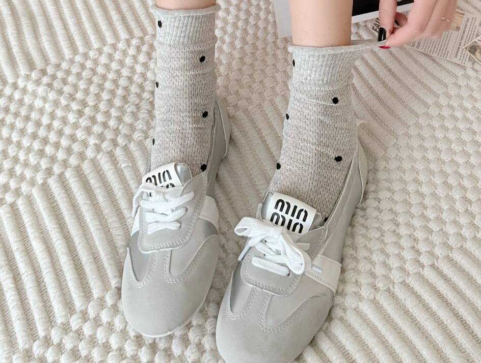 Women’s Roll Top Dot Crew Sock