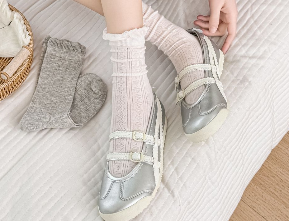 Women’s Ruffle Crew Sock