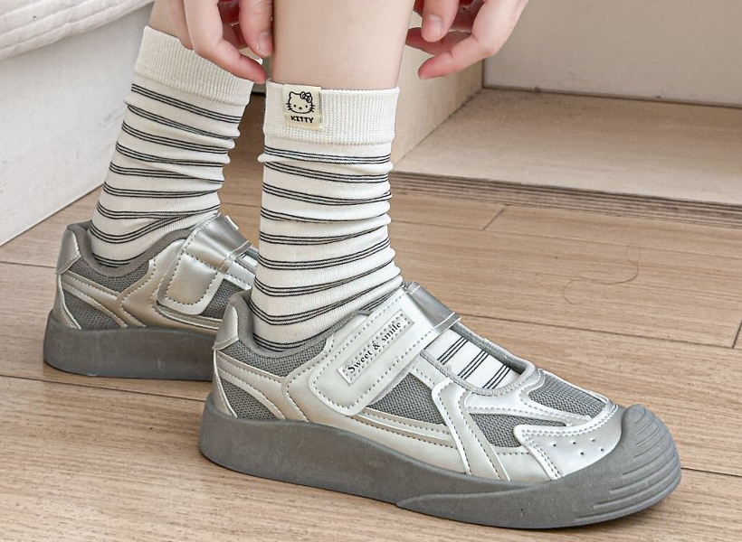 Women’s Stripes Crew Sock With Lable