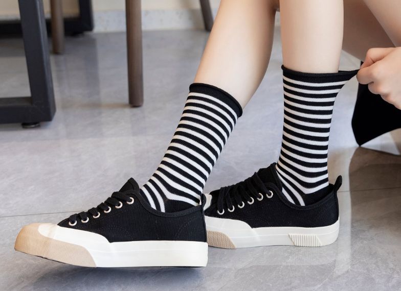 Women's Stripes Quarter Sock