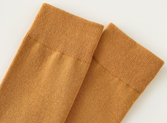 Women’s Knee High Sock
